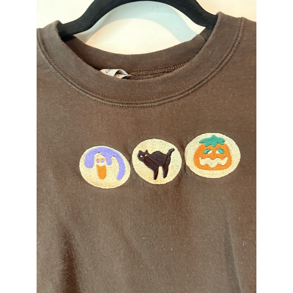 Halloween Sweatshirt Small Black Ghost Cat Pumpkin Embroidered Crewneck Small - Picture 2 of 5